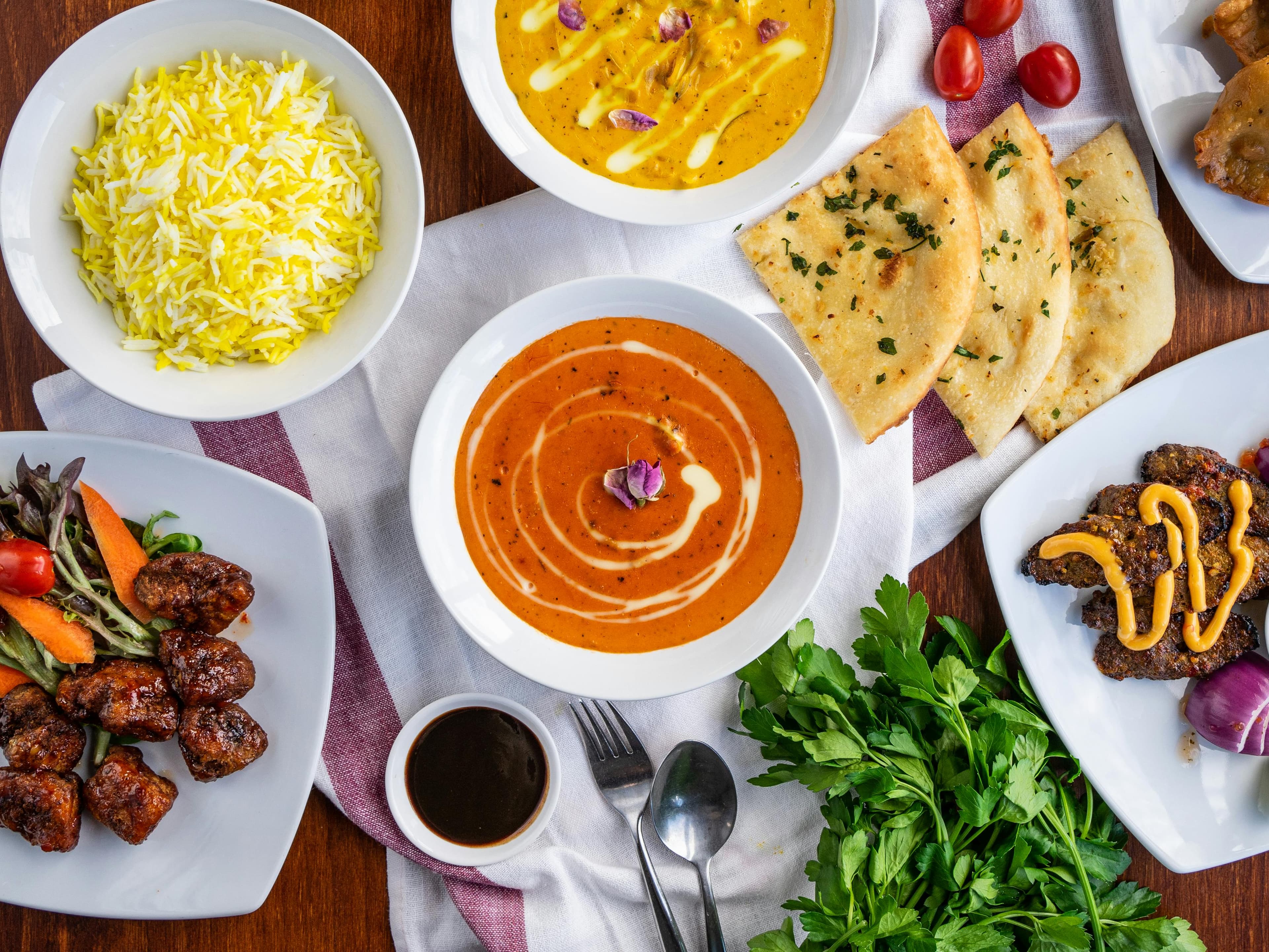 Authentic Indian dishes by Snappr on Pexels